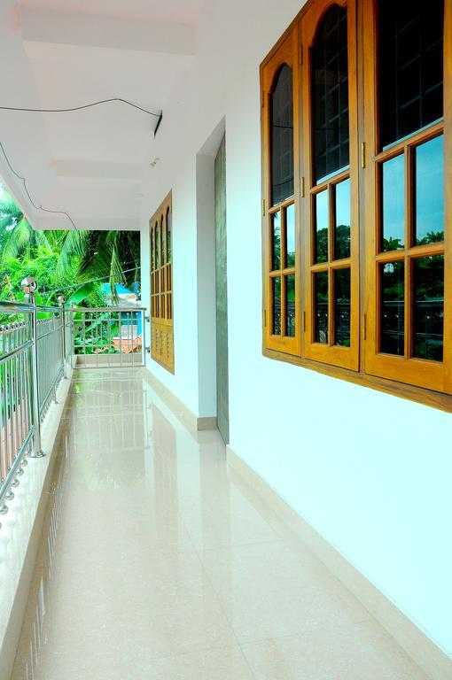 Grace Guest Home Thrissur エクステリア 写真